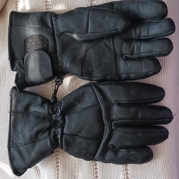 Black Leather Motorcycle Gloves - Picture 2 of 4
